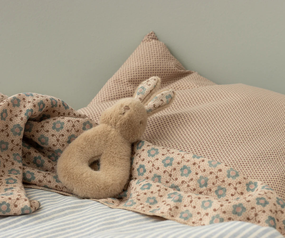 Maileg Rabbit Rattle Set - Cream Peach