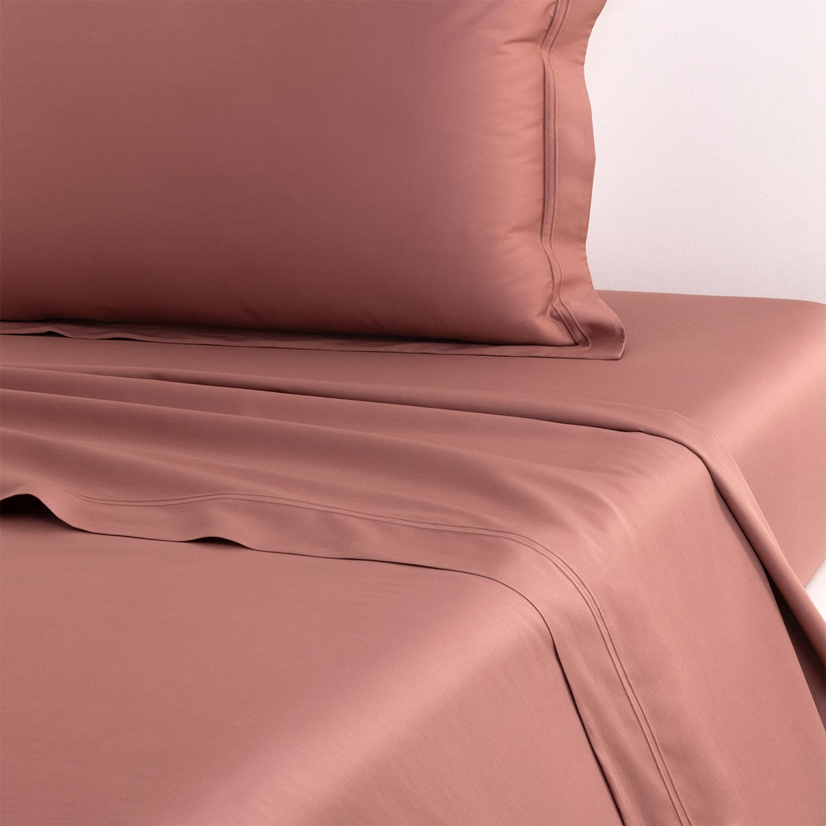 Yves Delorme Triomphe Flat Sheet - Santal
