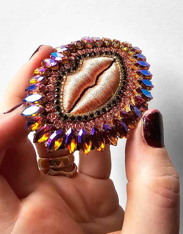 Céleste Mogador Pink Lips Brooch