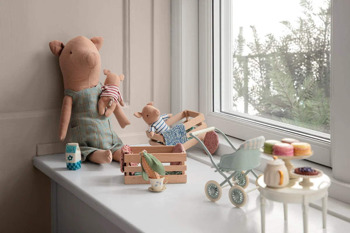 Maileg Pig in Box Girl