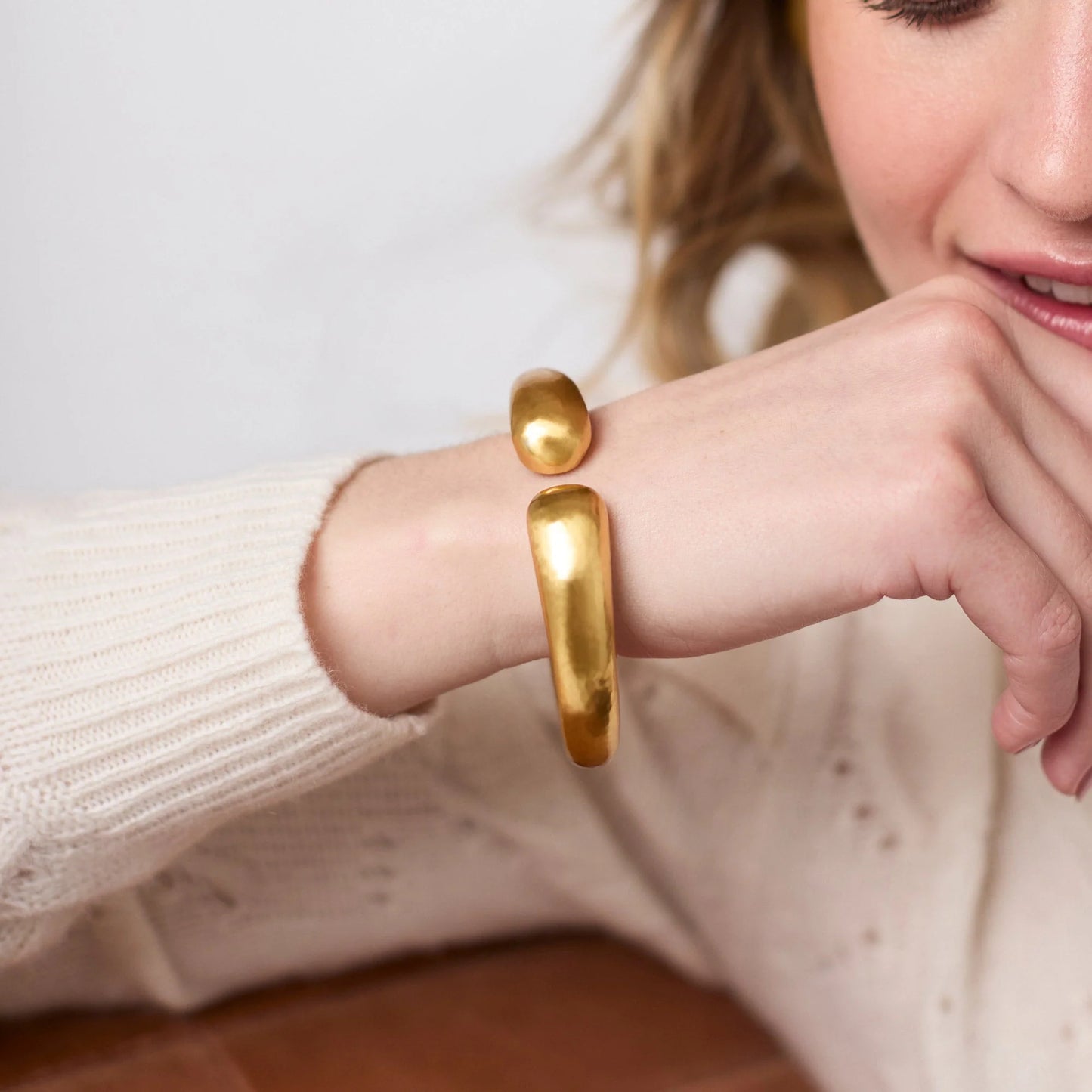 Julie Vos Solara Demi Cuff - Gold