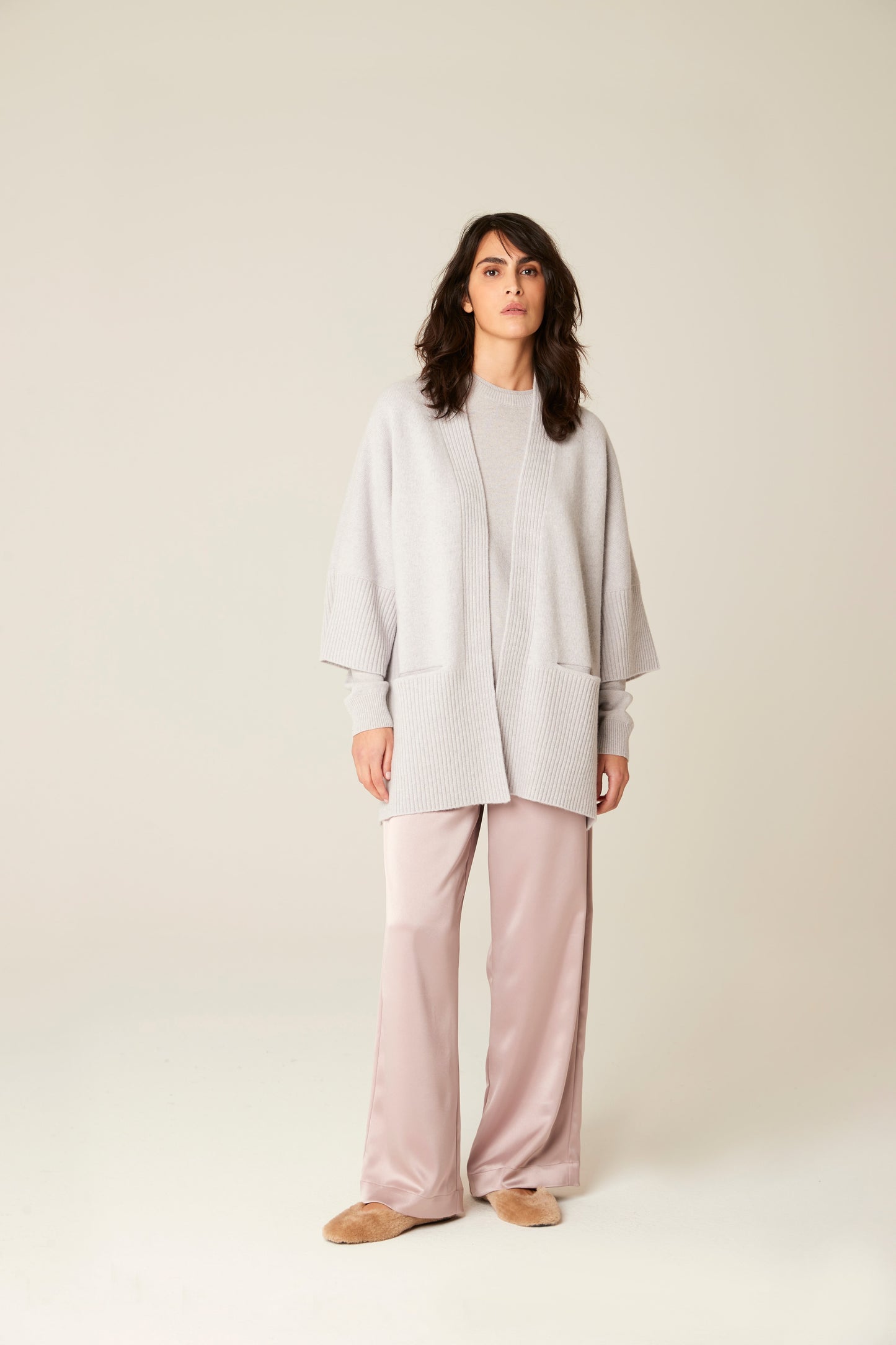 Tanea Cardigan Merino Wool- Soft Grey