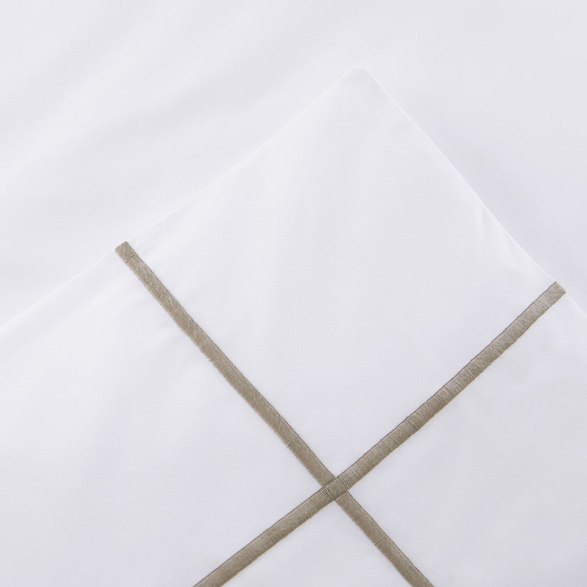 Yves Delorme Athena Duvet Cover - Pierre