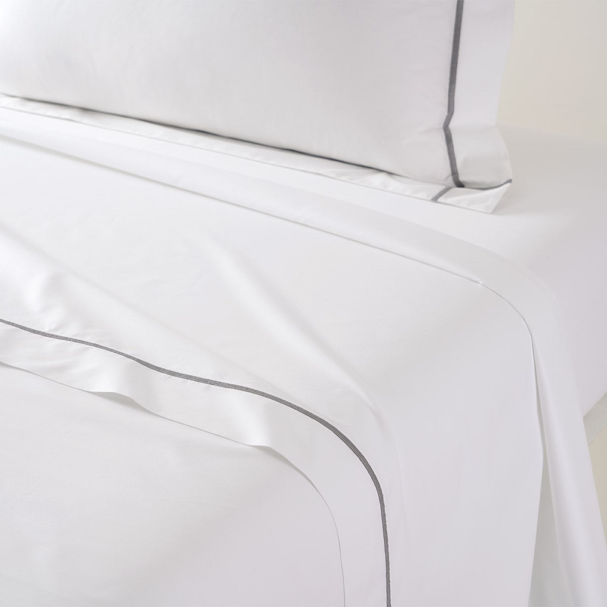 Yves Delorme Athena Flat Sheet - Platine