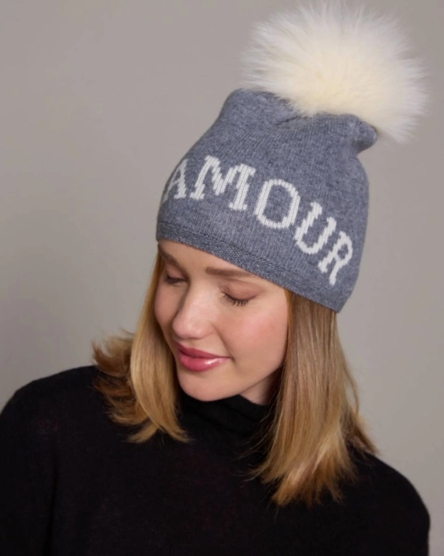 Alashan Merino L'Amour Pom Pom Hat
