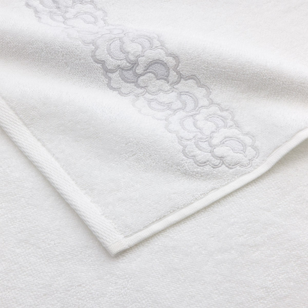 Yves Delorme Festons Towel