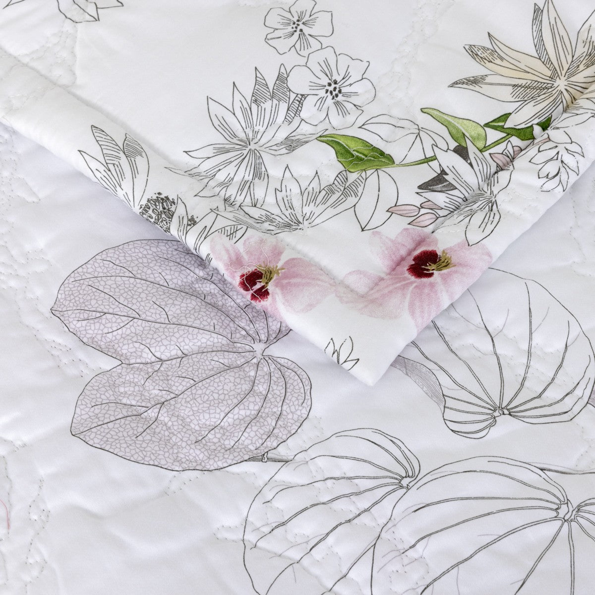 Yves Delorme Orchidée Quilted Coverlet