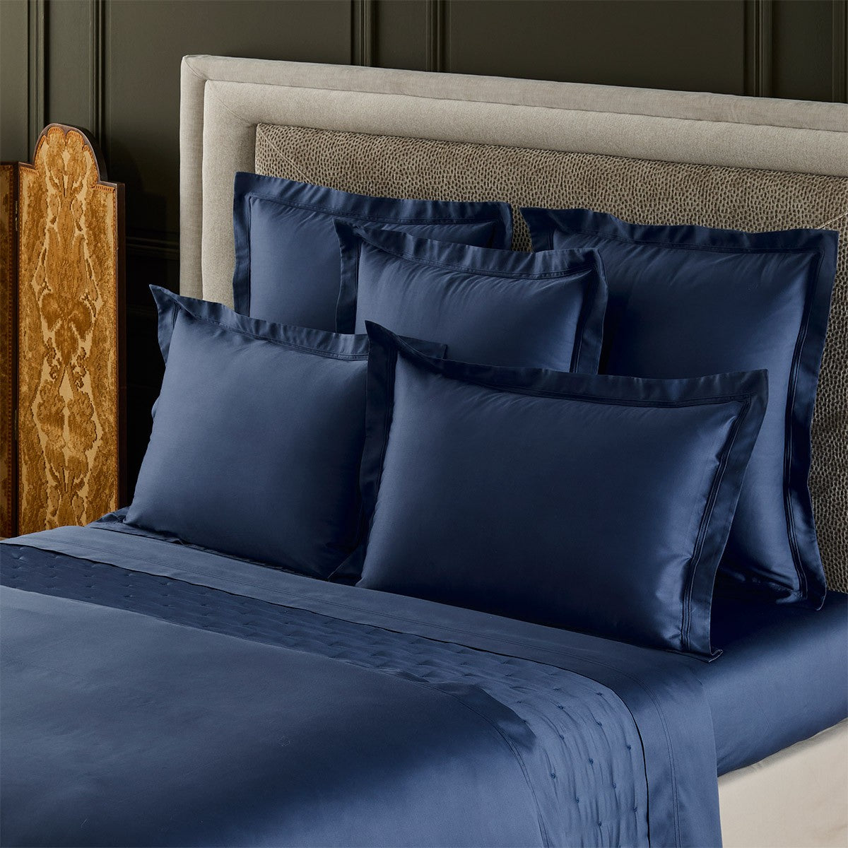Yves Delorme Triomphe Pillowcase - Outremer