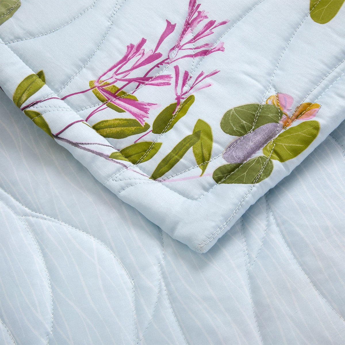 Yves Delorme Luciole Quilted Coverlet