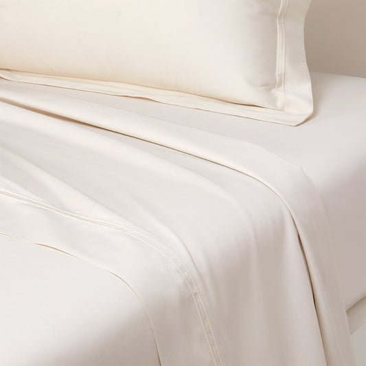 Yves Delorme Triomphe Flat Sheet - Nacre