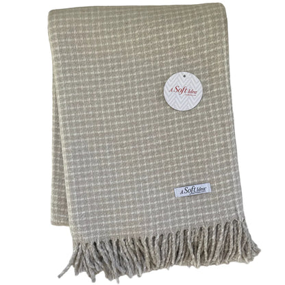 A Soft Idea Small Check Pattern Throw - Sand/Cream