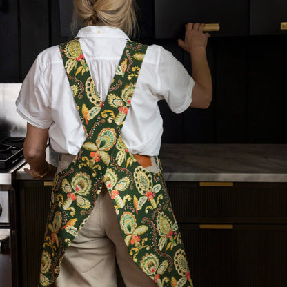 Betsy St. Claire Pinafore Apron- Le Jardin
