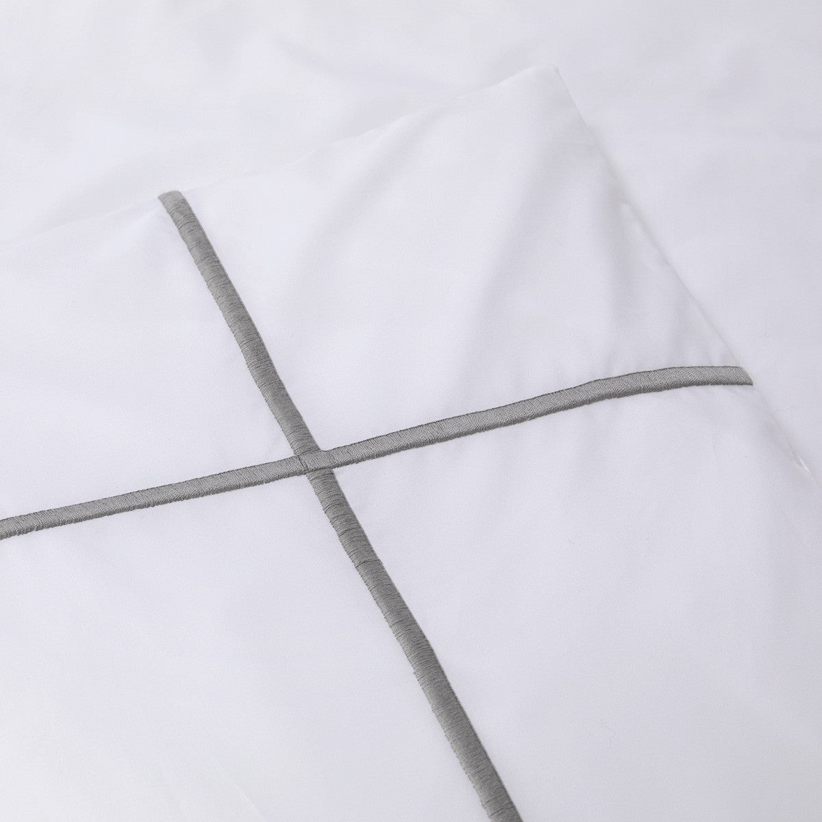 Yves Delorme Athena Duvet Cover - Platine