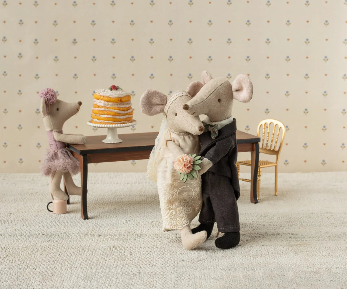 Maileg Wedding Mice Couple In Gold Box
