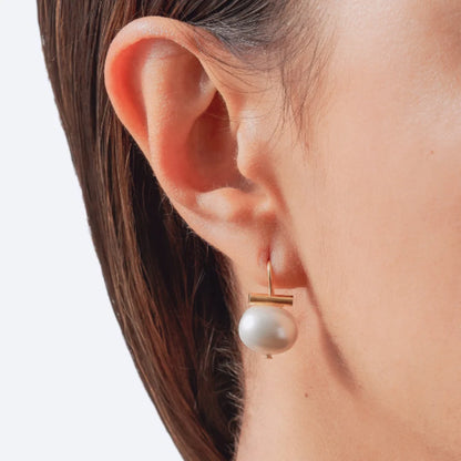 CC & Co by Catherine Canino Petite & Sweet Pebble Pearls Earring - Baby White