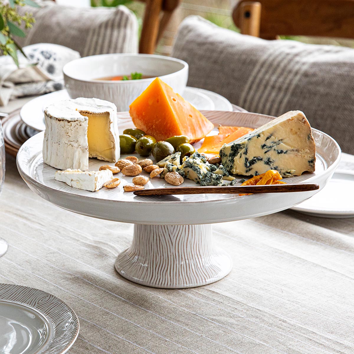 Juliska Blenheim Oak Cake Stand - Whitewash
