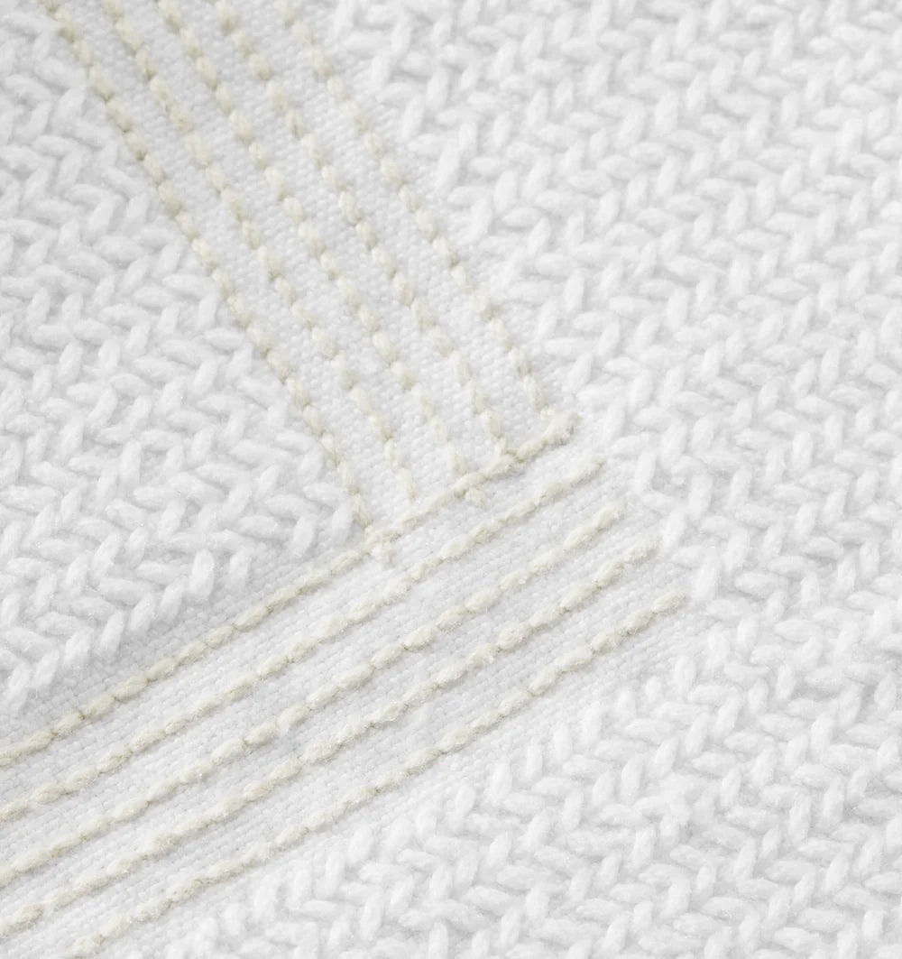 Sferra Lindo Bath Rug - Ivory, La Petite Maison