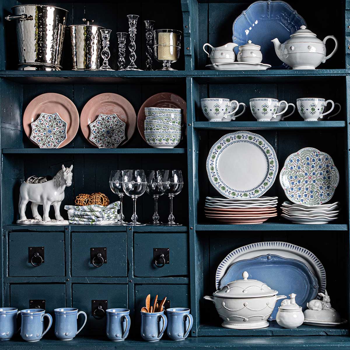 Juliska Villa Seville Scalloped Side/Cocktail Plate Set/4 - Chambray