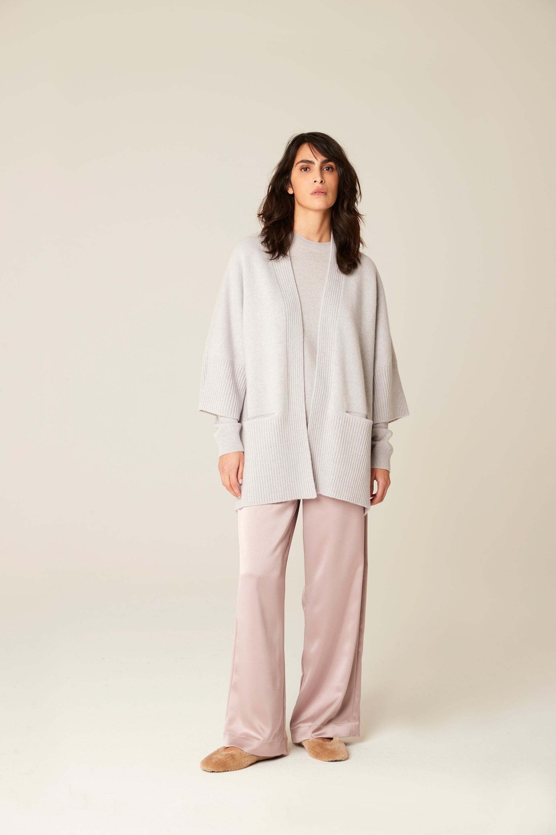 Tanea Cardigan Merino Wool- Soft Grey