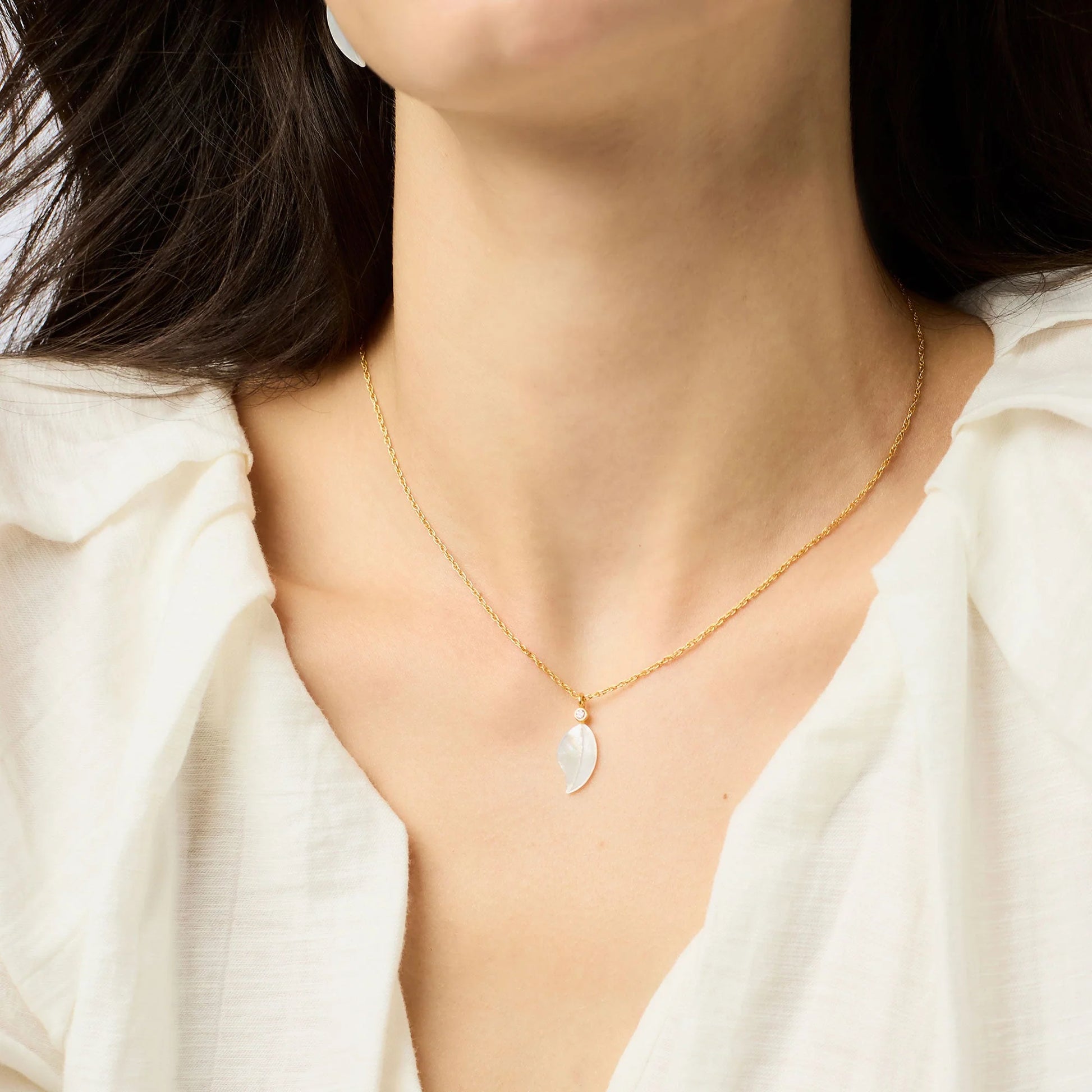 Julie Vos Willow Delicate Necklace