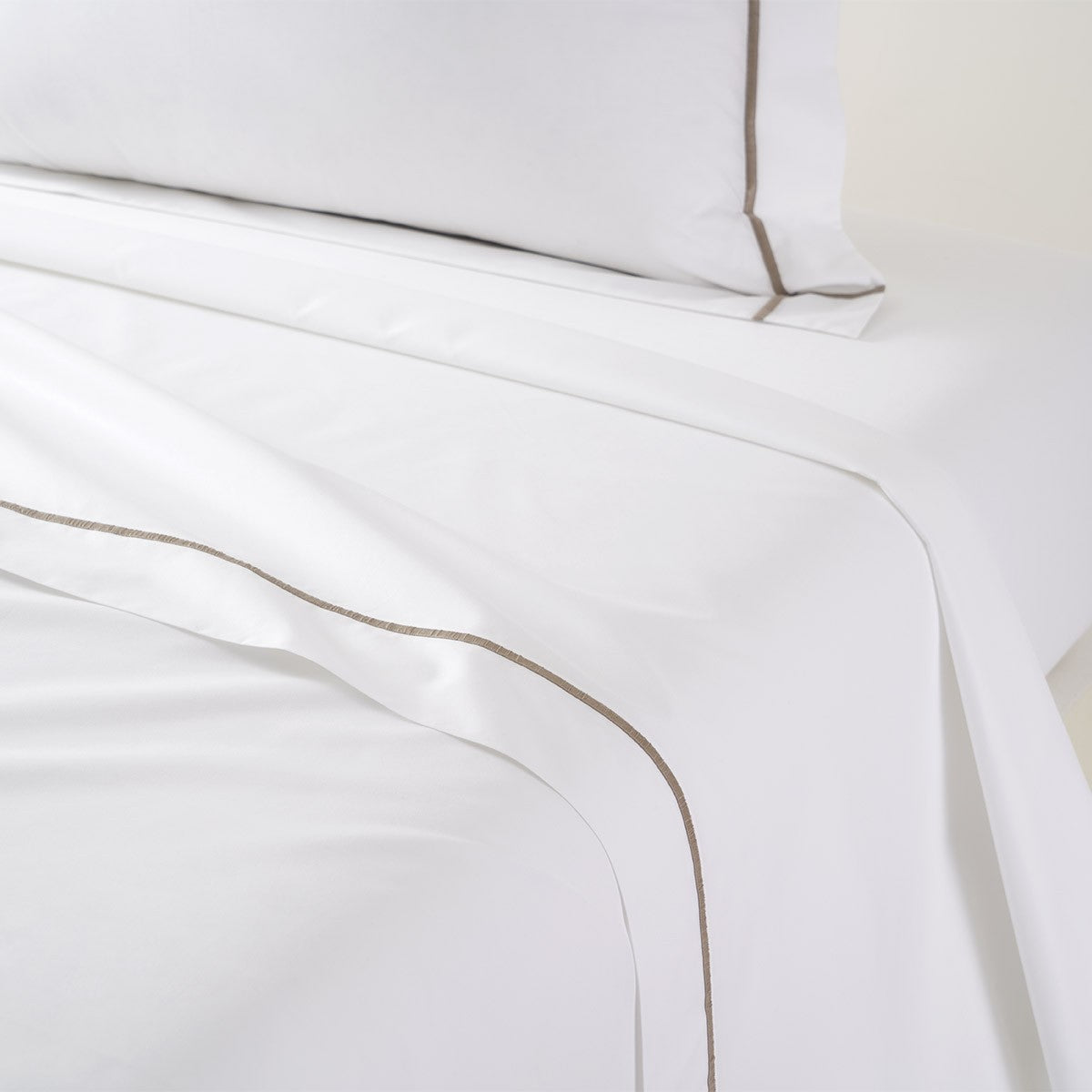 Yves Delorme Athena Flat Sheet - Pierre
