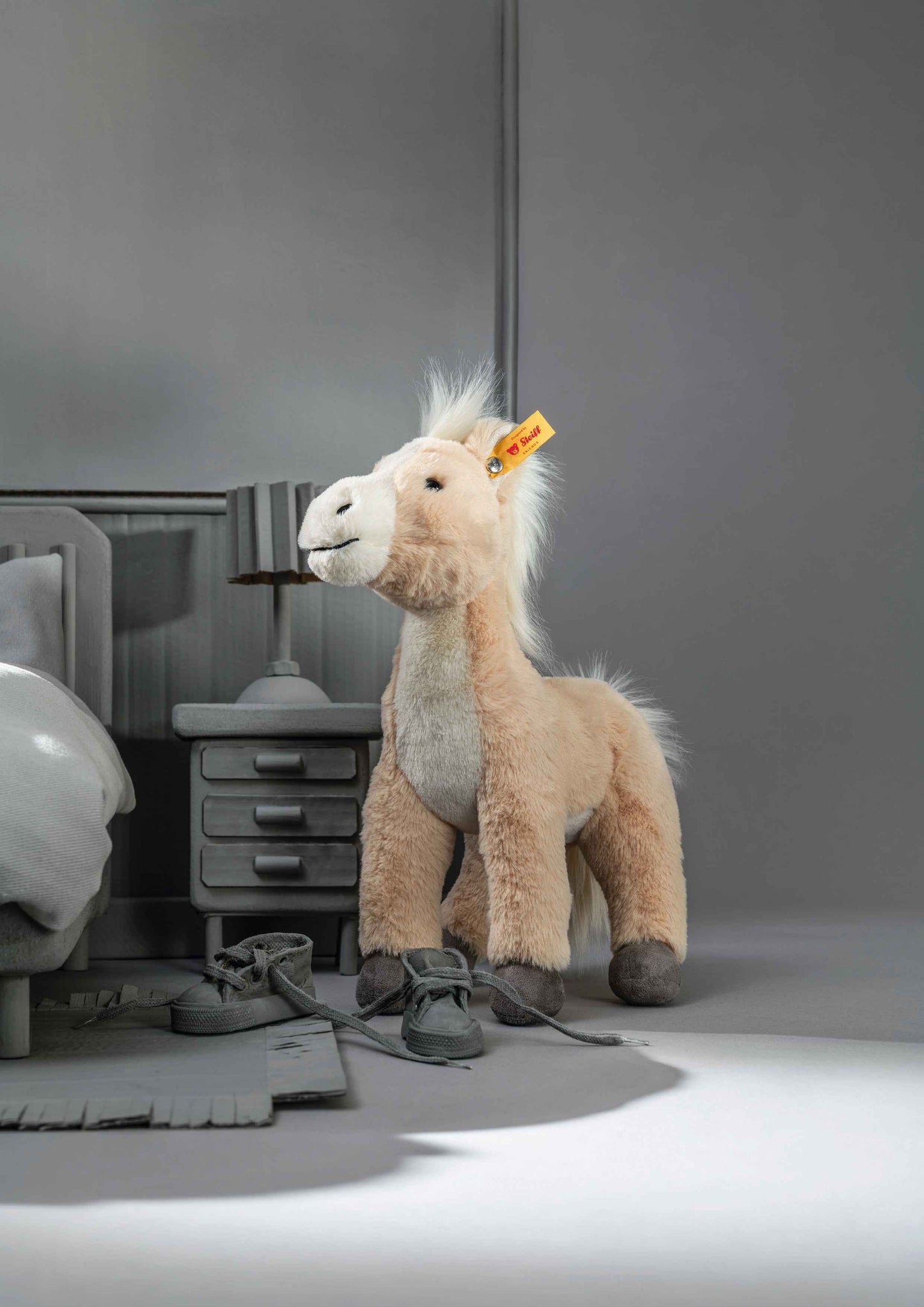 Steiff Gola Standing Horse - La Petite Maison