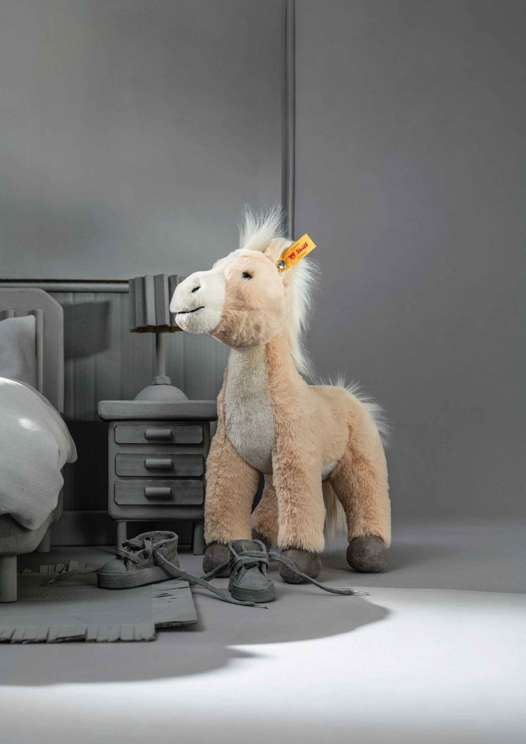 Steiff Gola Standing Horse - La Petite Maison