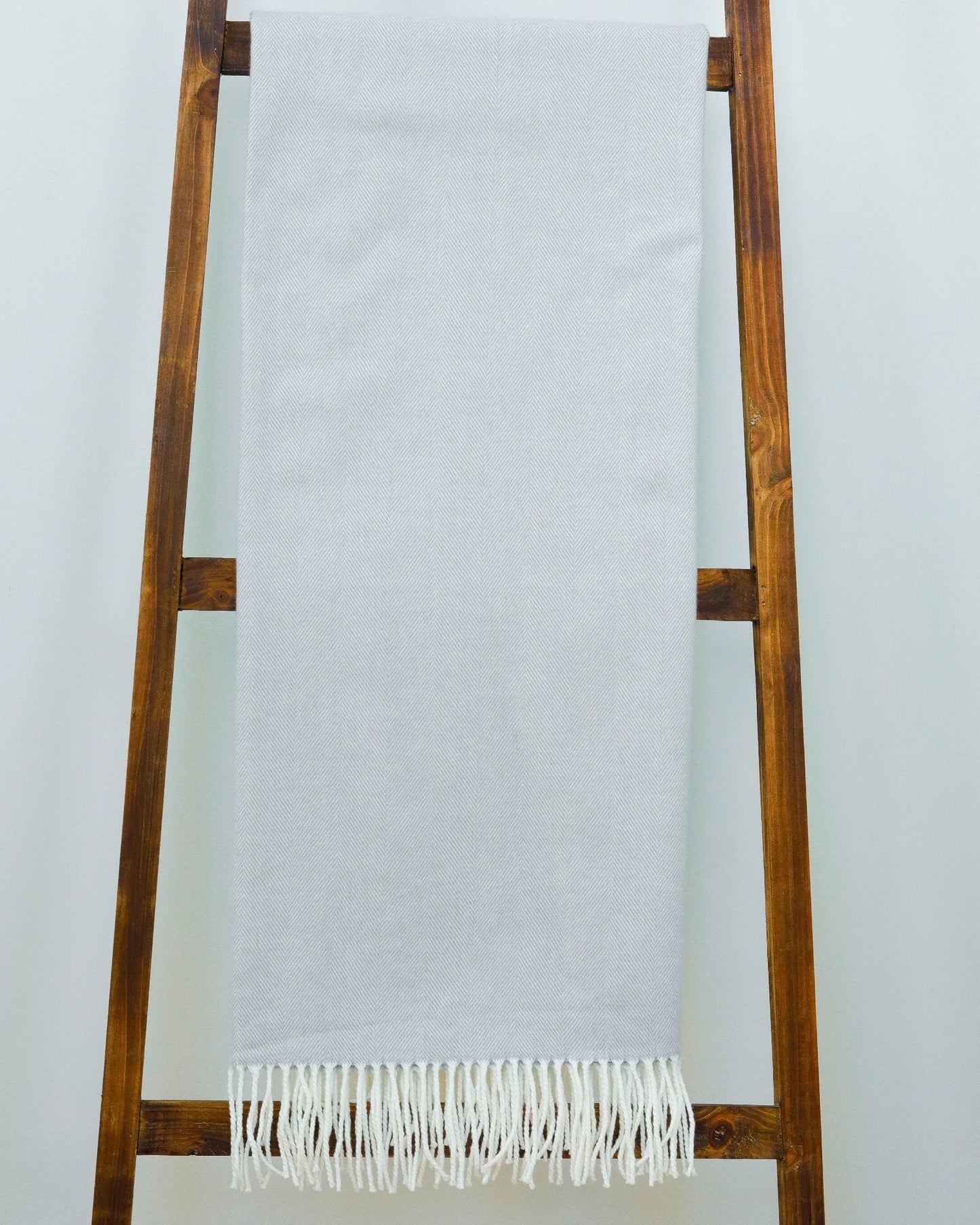 Alashan Adirondack Throw Pewter - La Petite Maison
