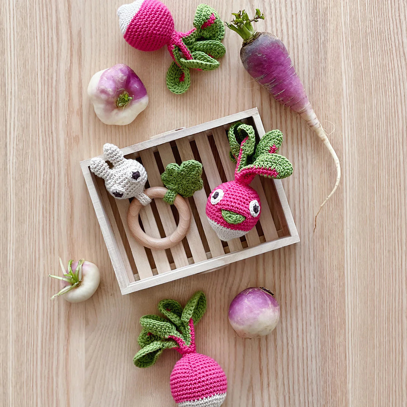 MyuM Radish Rattle - La Petite Maison