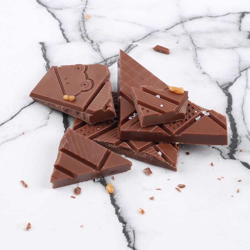 Le Chocolat des Français King Kong Milk Chocolate bar w/ Salted Caramel