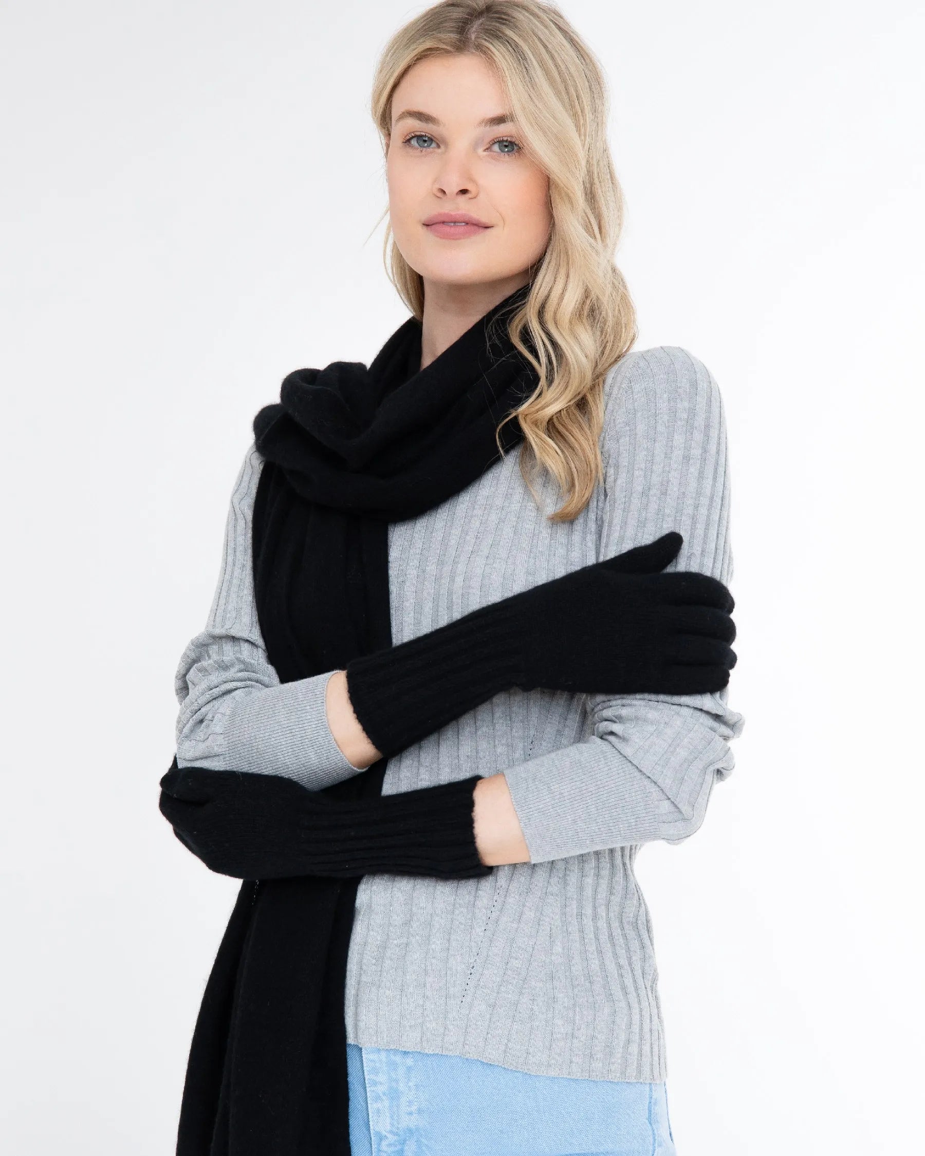 Alashan Cashmere Luxe Mini Travel Wrap