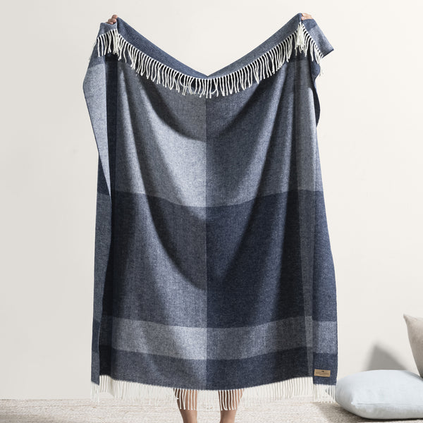 Lands Downunder Hampton Plaid Herringbone Throw