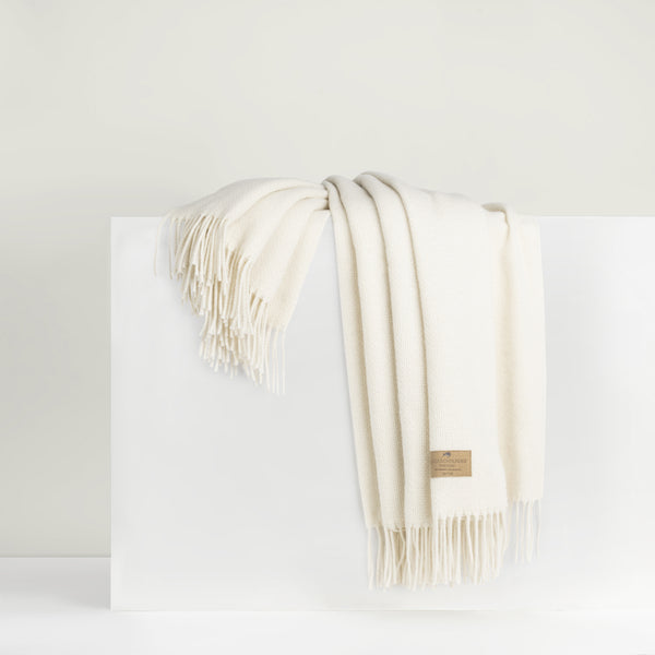 Lands Downunder Juno Cashmere Lambswool Throw - Ecru