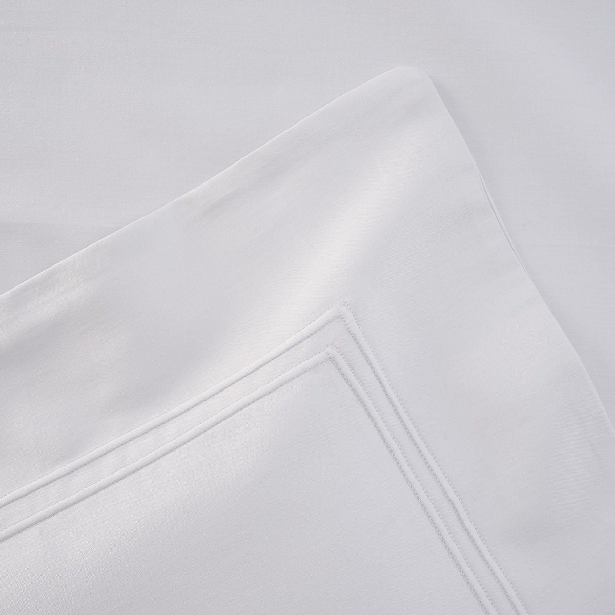 Yves Delorme Triomphe Duvet Cover - Silver