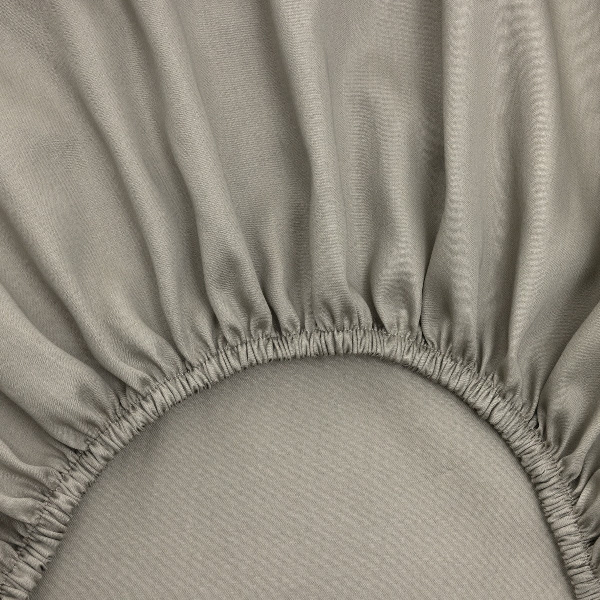 Yves Delorme Triomphe Fitted Sheet - Kaki