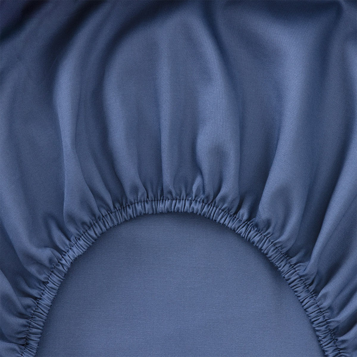 Yves Delorme Triomphe Fitted Sheet - Outremer