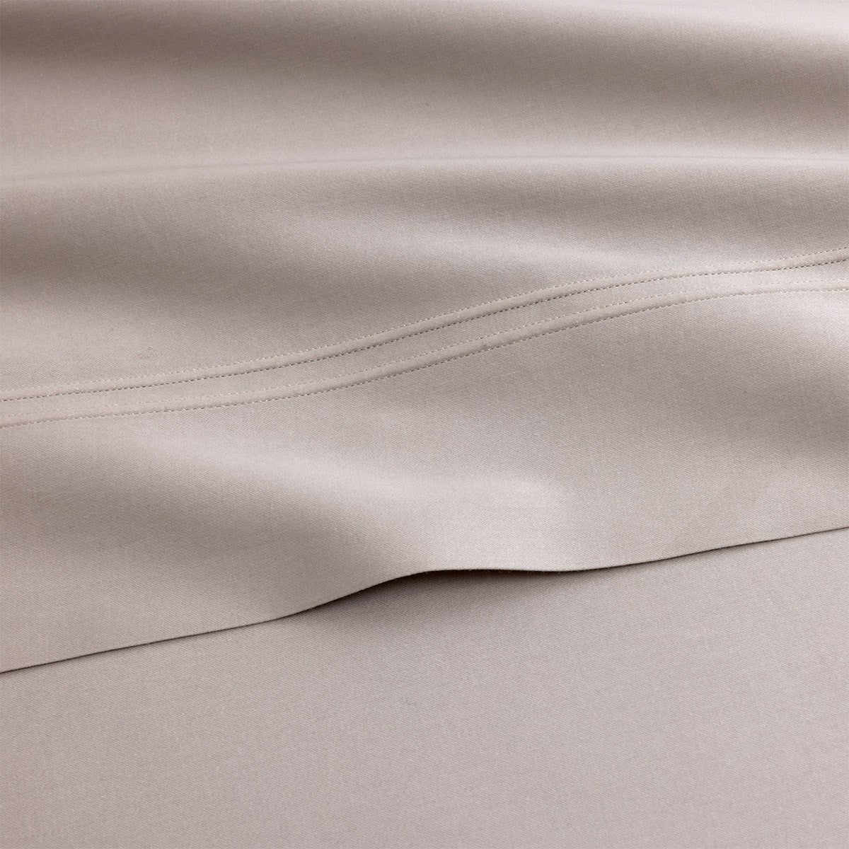 Yves Delorme Triomphe Flat Sheet - Loutre