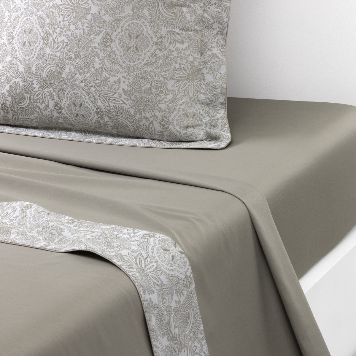 Yves Delorme Patio Flat Sheet
