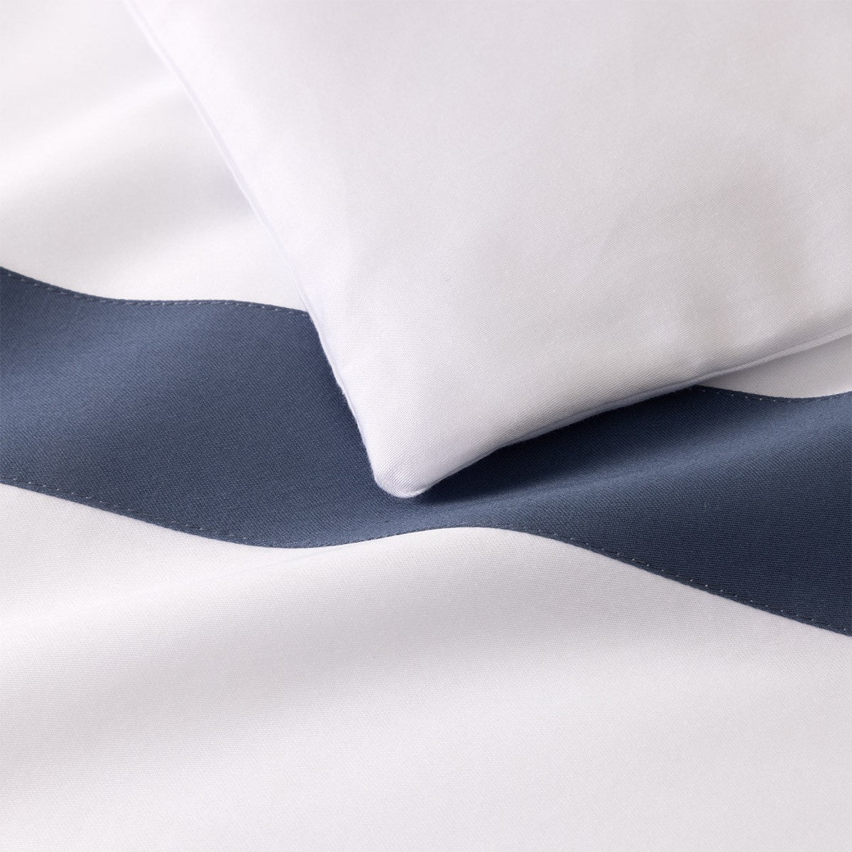 Yves Delorme Linea Duvet Cover - Outremer