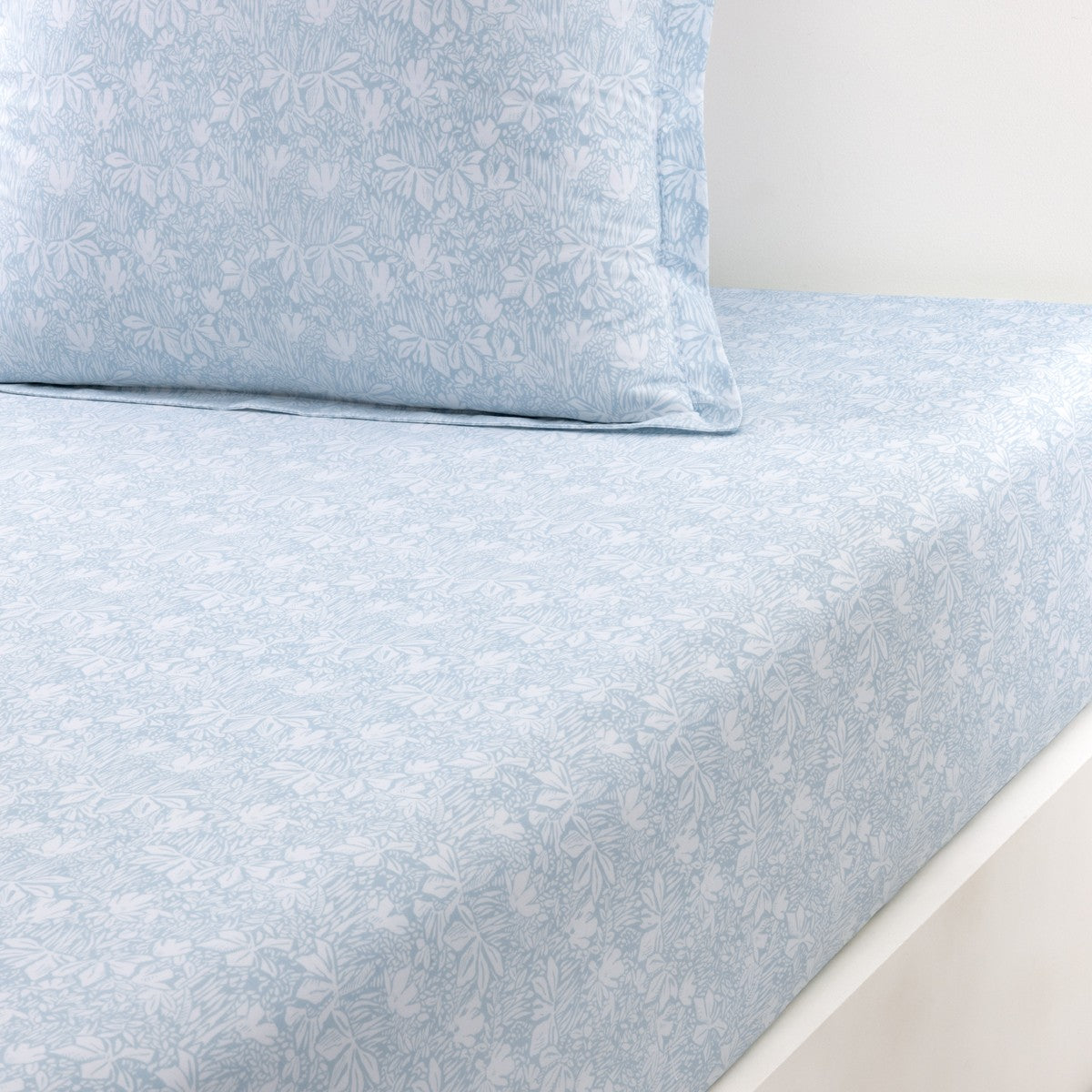 Yves Delorme Capri Fitted Sheet - Aqua