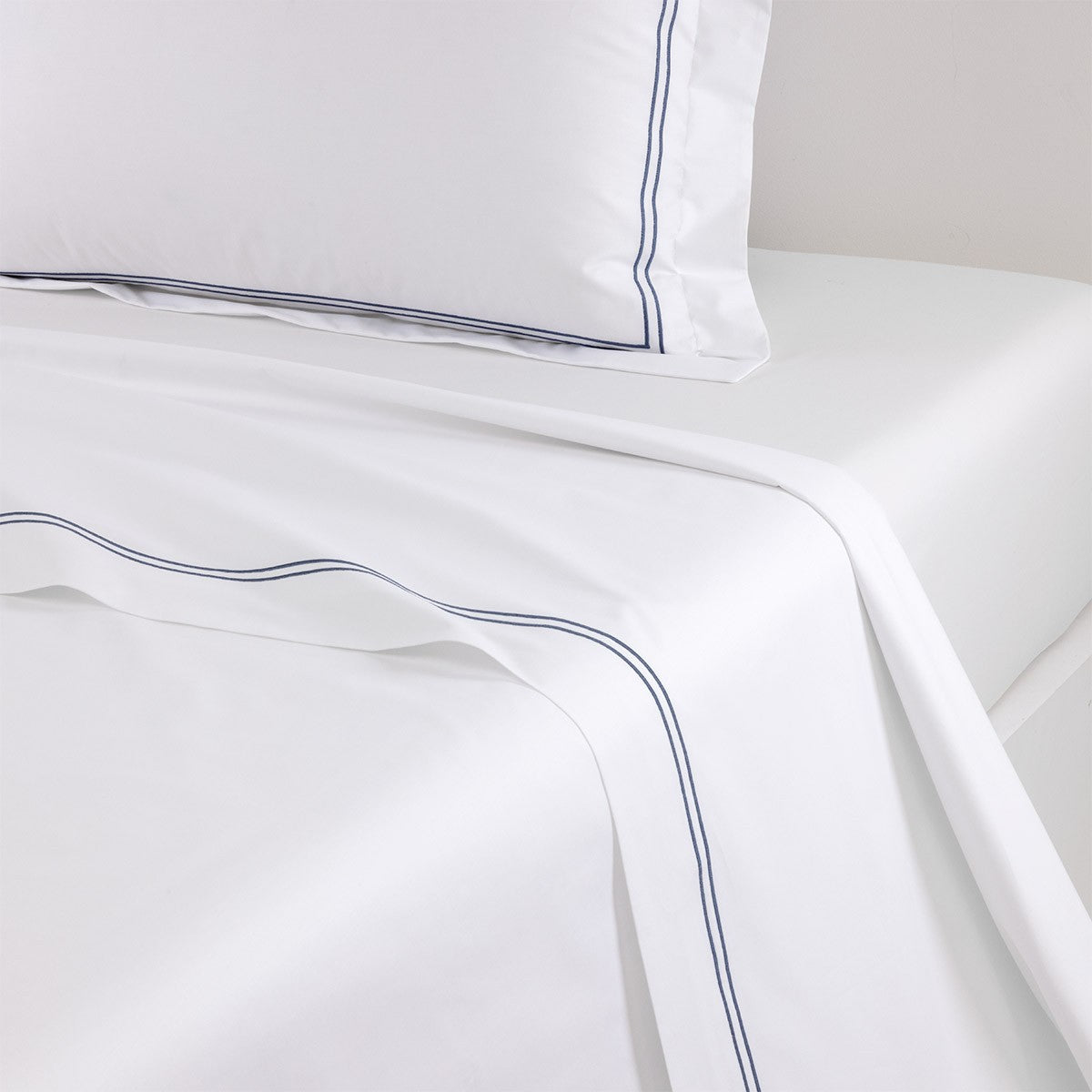 Yves Delorme Duo Flat Sheet - Outremer