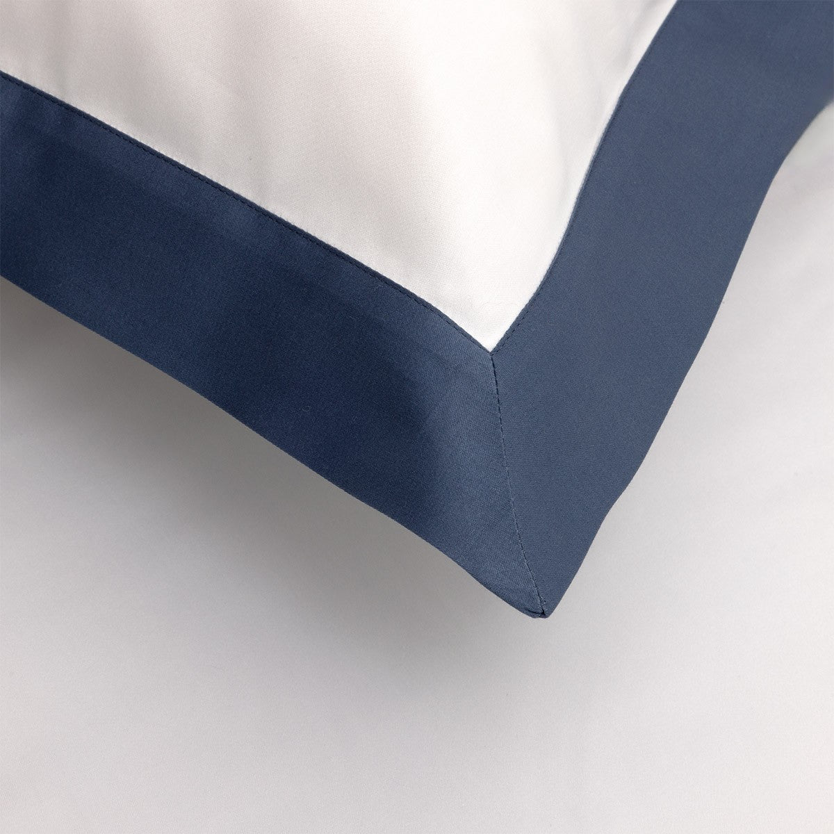 Yves Delorme Linea Sham - Outremer